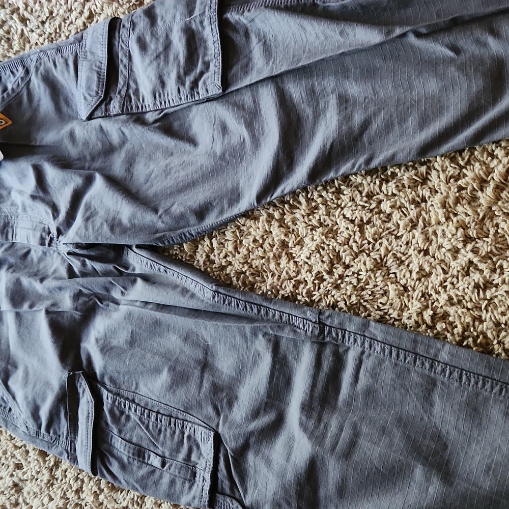 Carhartt NWT  Men's Relaxed Fit Gray Cargo Pant Size 36x32 - Picture 10 of 10